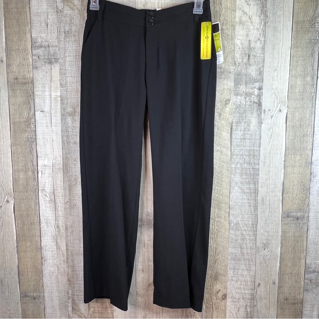 Lee Studio Collection Size 4 Petite Black “Just Below The Waist” Stretch